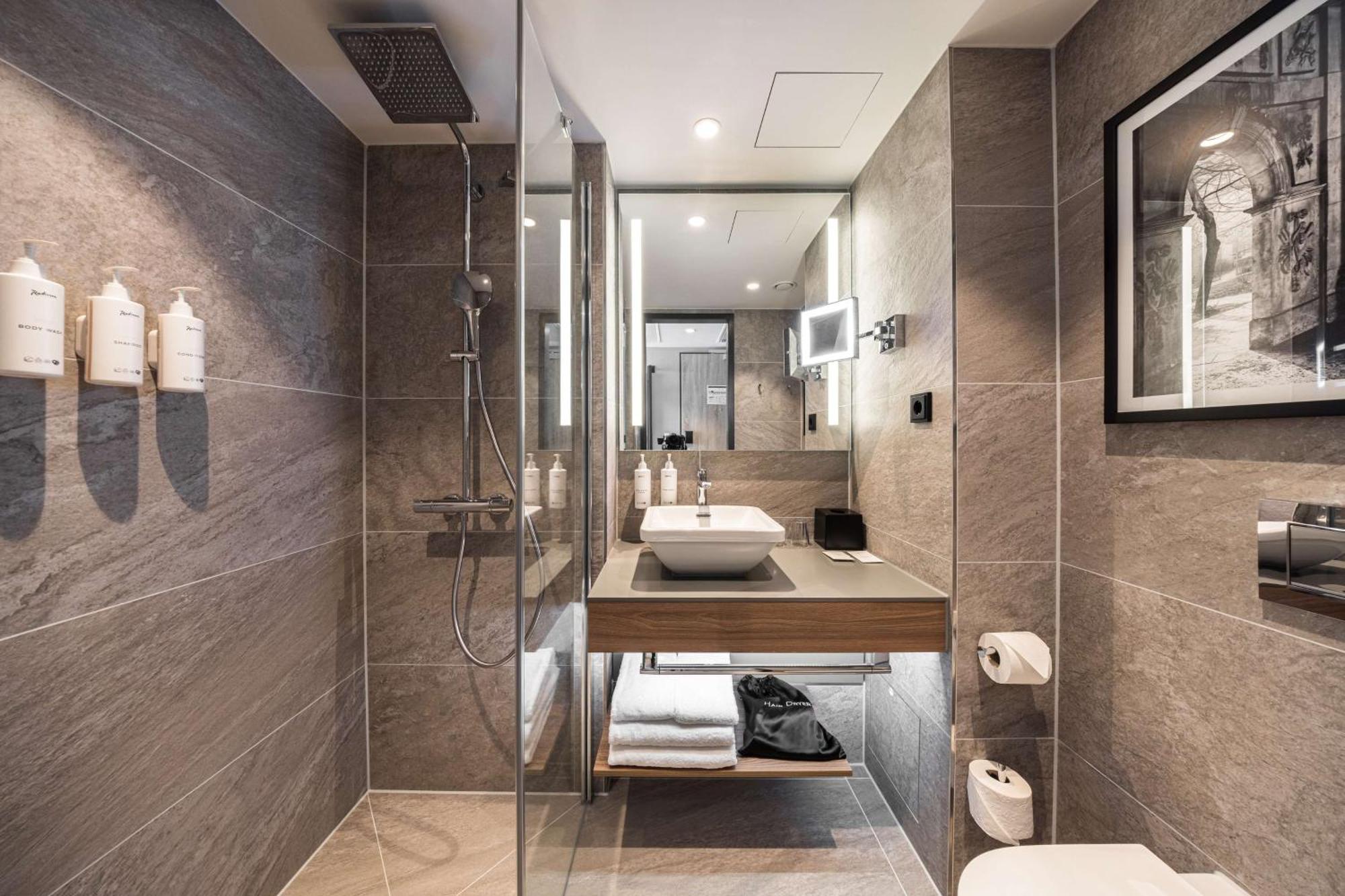 Radisson Hotel Leipzig Ngoại thất bức ảnh
