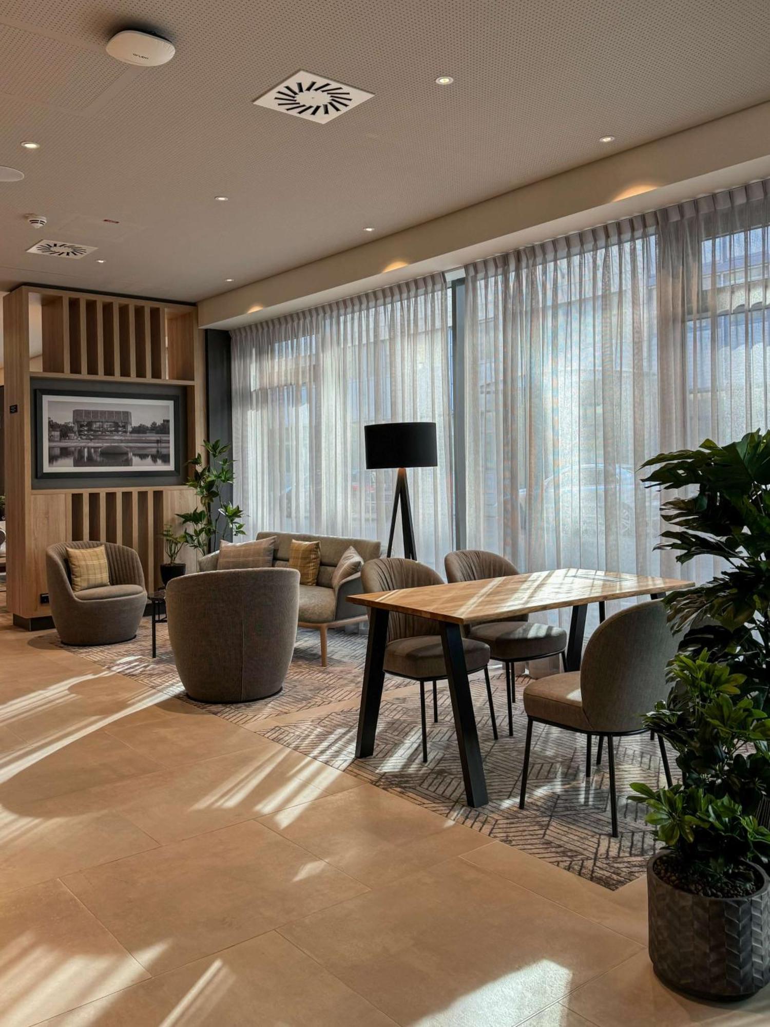 Radisson Hotel Leipzig Ngoại thất bức ảnh
